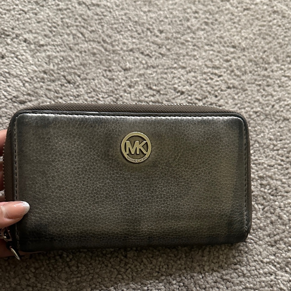 Michael Kors Metallic Gray Leather Wallet
